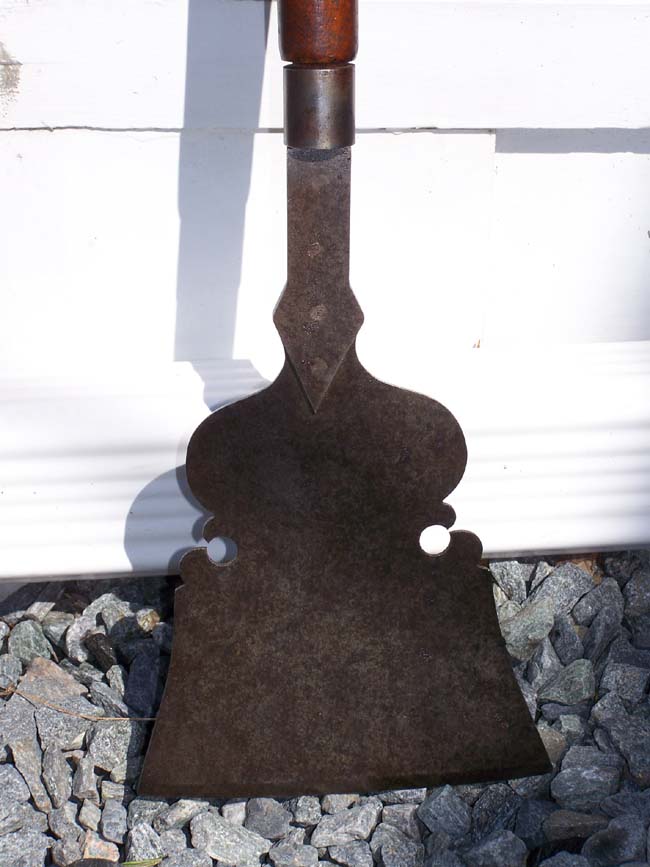 A fine late 18th or early 19th century two-handed chopper